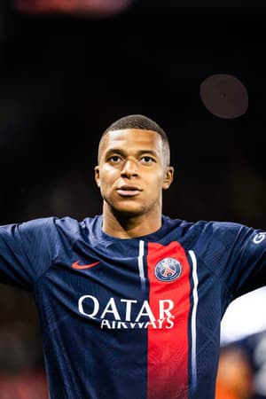 Kylian Mbappé est-il le meilleur joueur de l’histoire de la Ligue 1?