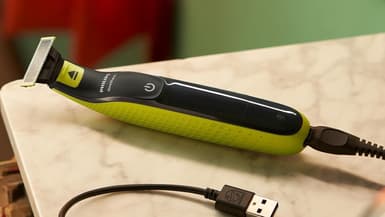 Philips OneBlade : gardez une barbe impeccable au meilleur prix avec ce rasoir électrique
