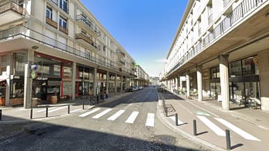 Une vue de la rue de Paris à hauteur du croisement avec la rue Guillaume de Marceilles, au Havre (Seine-Maritime), en août 2020.